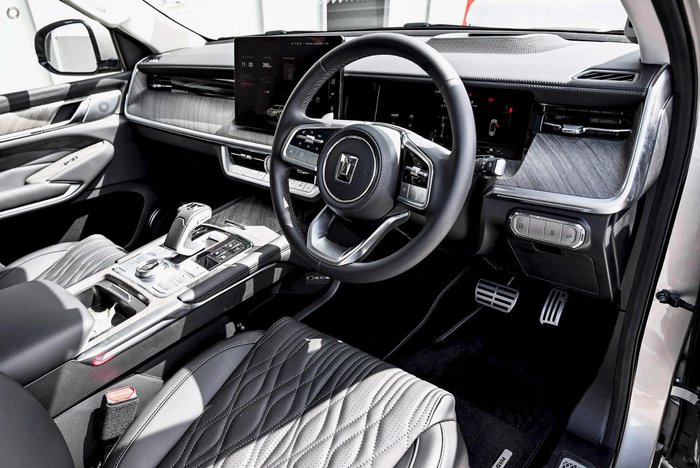 2025 GWM Tank 500 Ultra Hi4-T PHEV