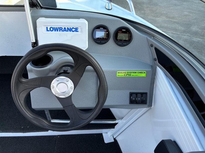 2026 QUINTREX 540 Fishabout