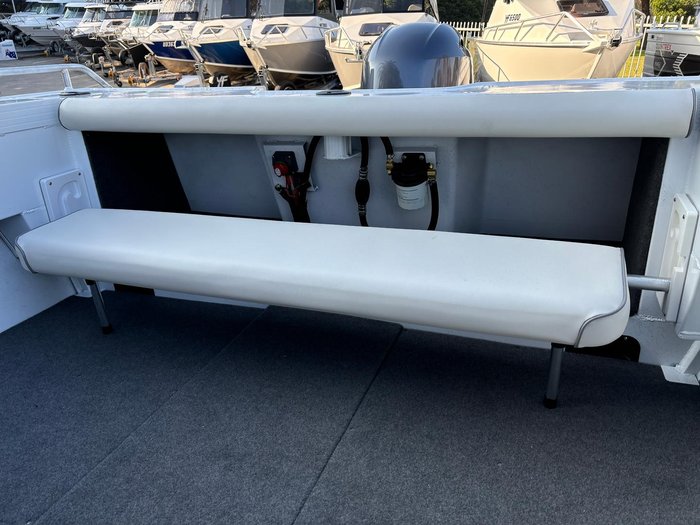 2026 QUINTREX 540 Fishabout