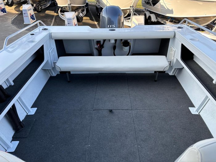 2026 QUINTREX 540 Fishabout