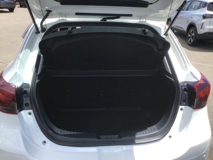 2023 Mazda 2 G15 Evolve