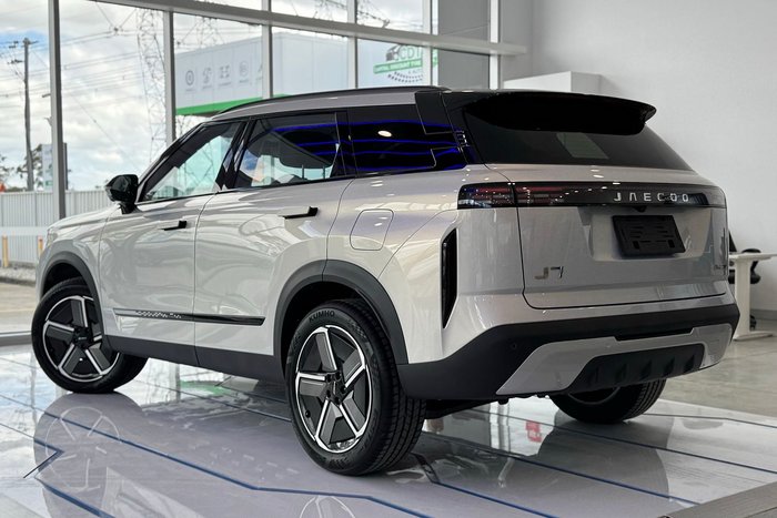 2025 Jaecoo J7 SHS Summit