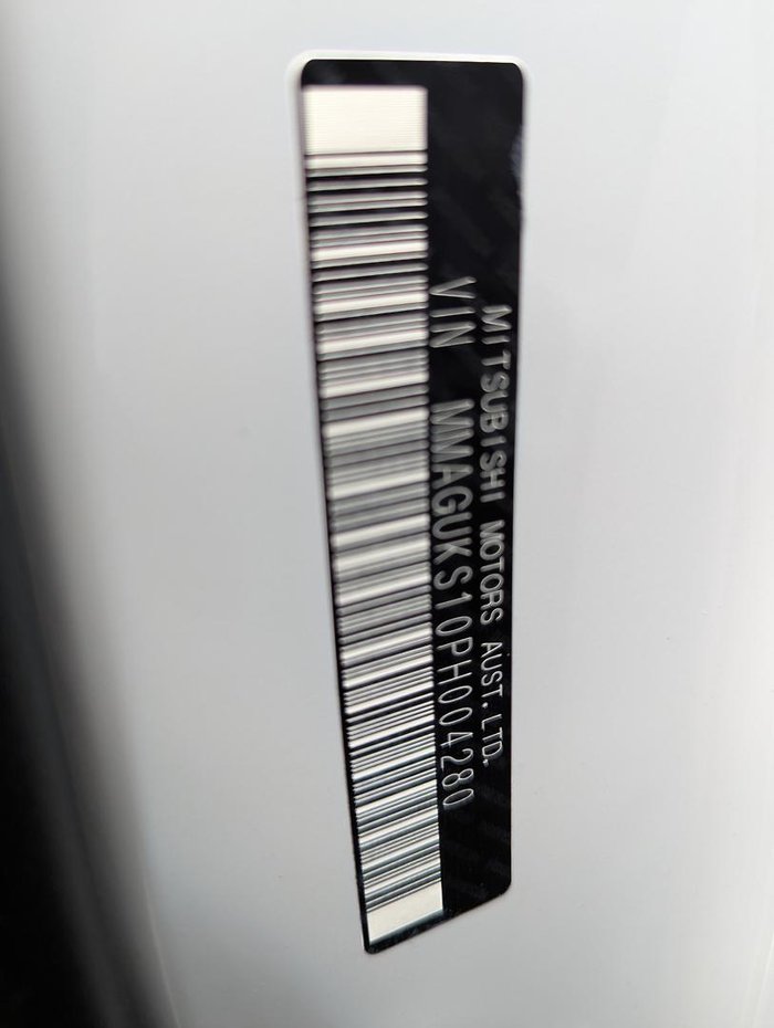 2023 Mitsubishi Pajero Sport GLS