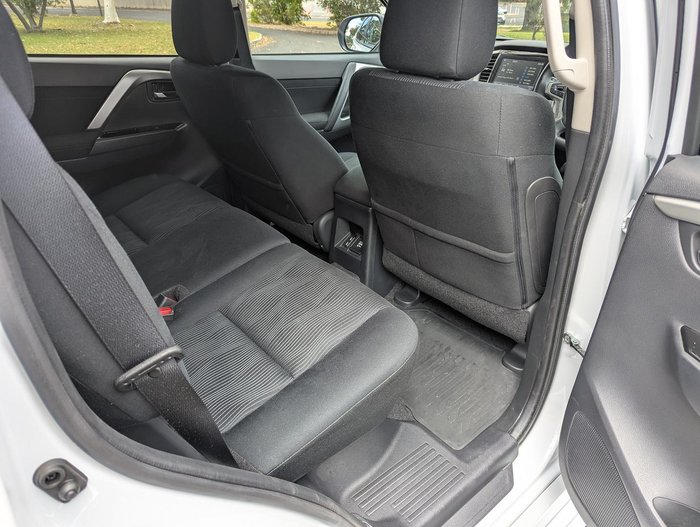 2023 Mitsubishi Pajero Sport GLS