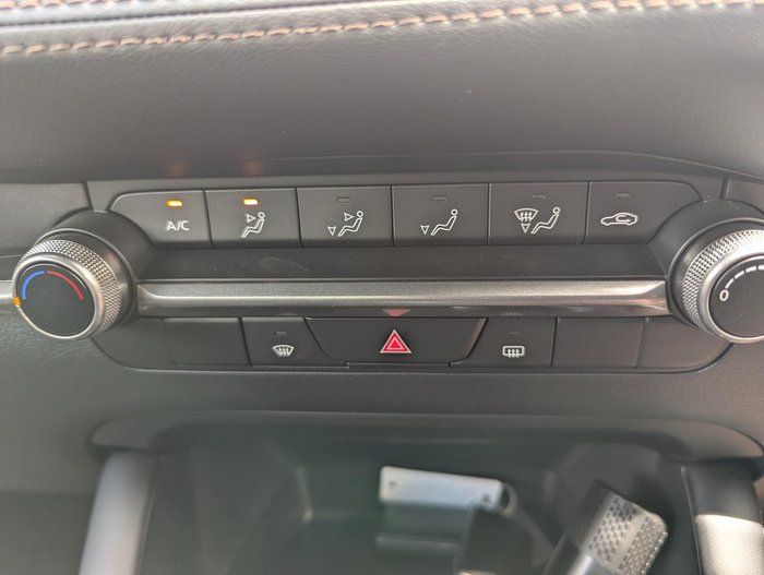 2025 Mazda 3 G20 Pure