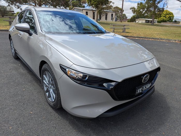2025 Mazda 3 G20 Pure