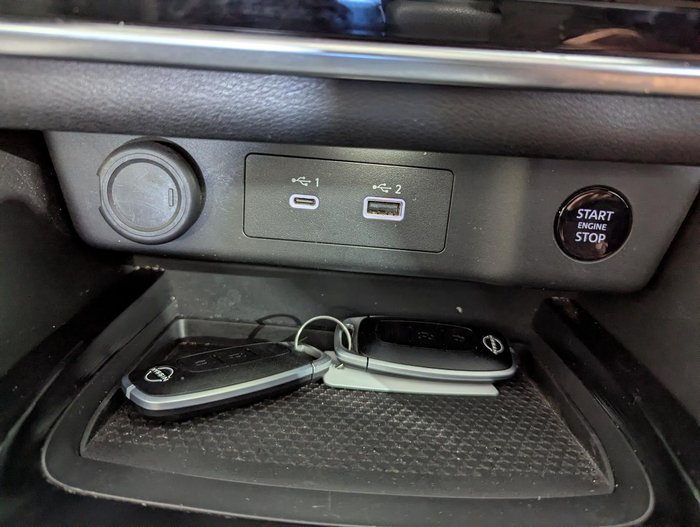 2024 Nissan X-TRAIL ST