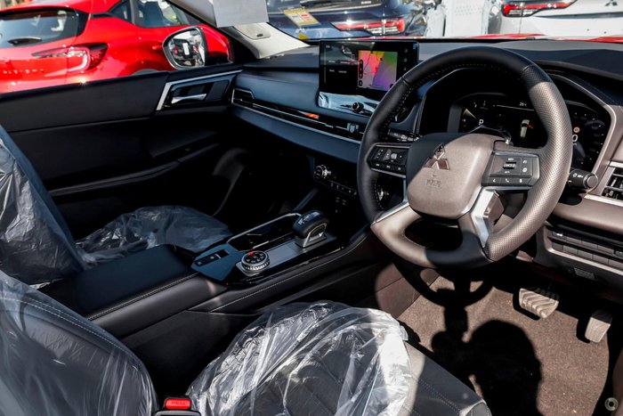2025 Mitsubishi Outlander Aspire