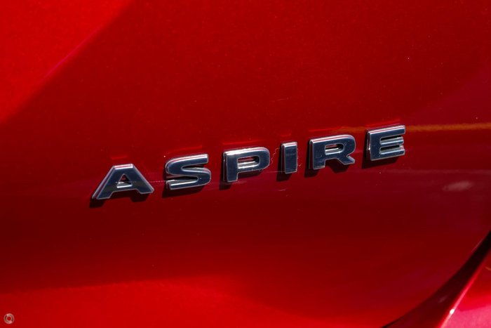 2025 Mitsubishi Outlander Aspire