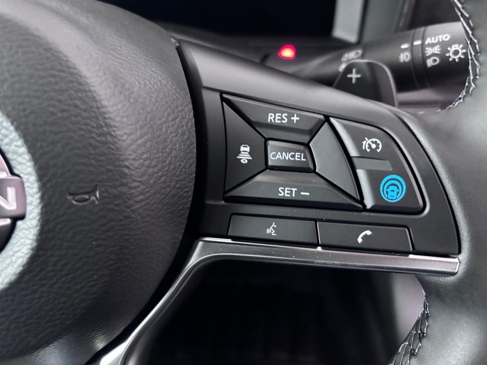 2025 Nissan JUKE Ti F16 MY25 Magnetic Blue 2-tone with Black roof