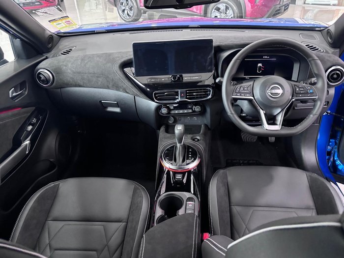 2025 Nissan JUKE Ti F16 MY25 Magnetic Blue 2-tone with Black roof