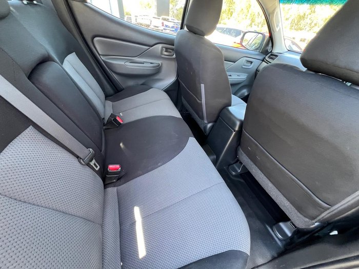 2017 Mitsubishi Triton GLX