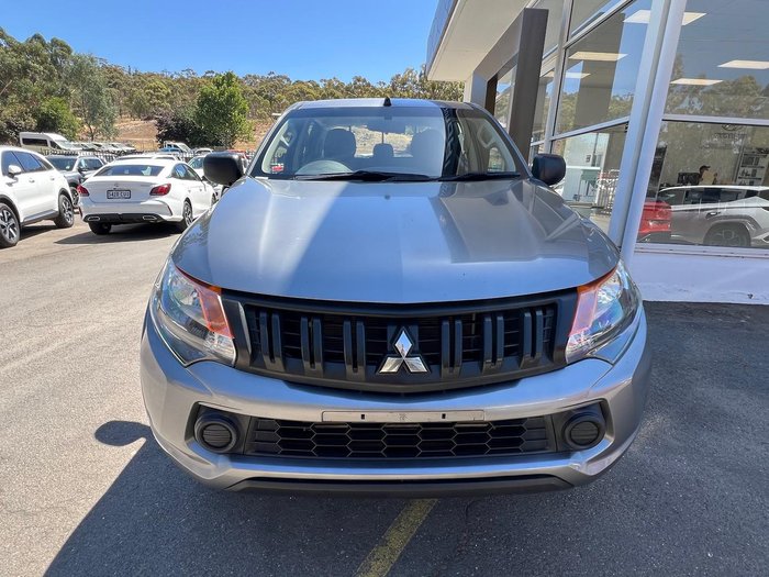 2017 Mitsubishi Triton GLX