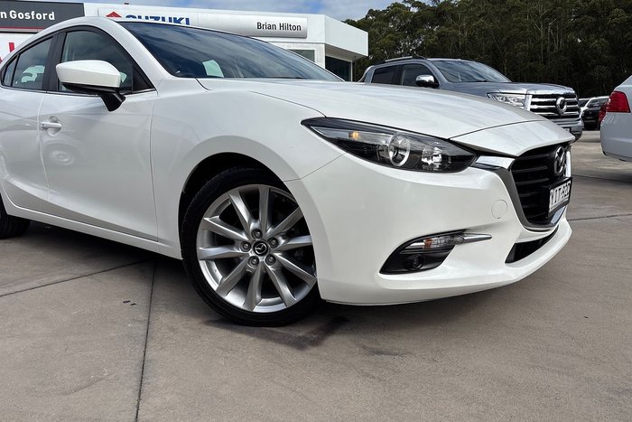 2018 Mazda 3 SP25