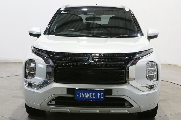 2023 Mitsubishi Outlander Exceed Tourer