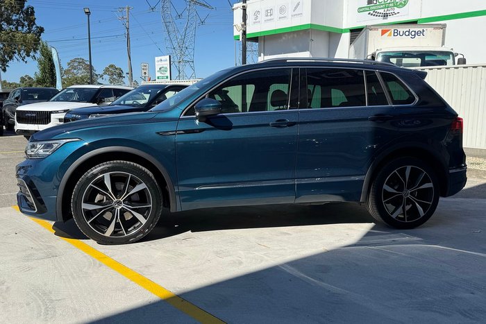 2023 Volkswagen Tiguan 162TSI R-Line