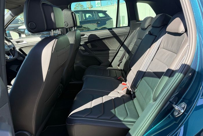 2023 Volkswagen Tiguan 162TSI R-Line