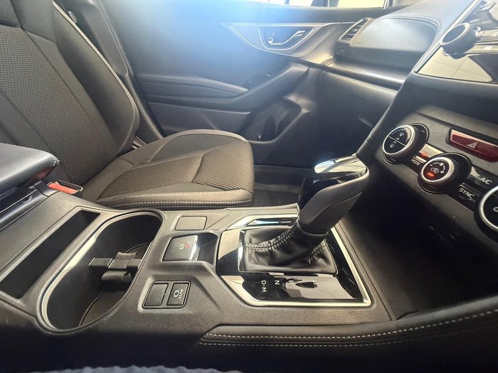 2022 Subaru Impreza 2.0i-L