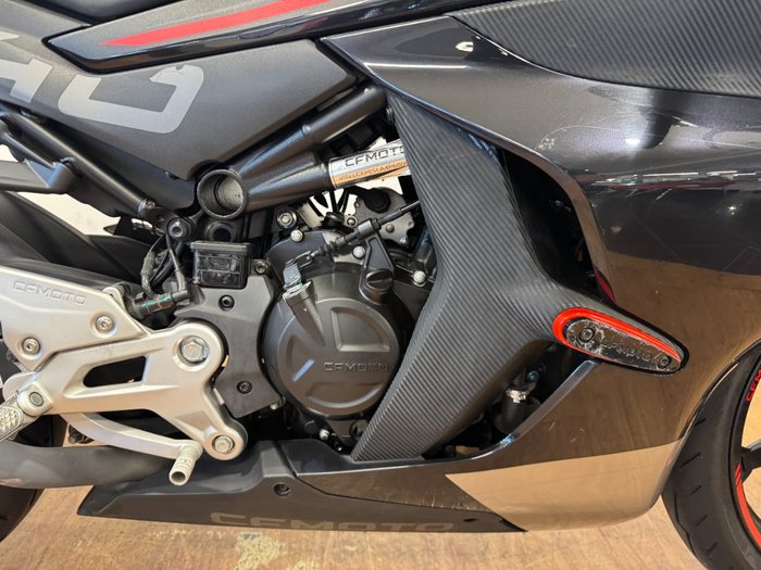 2023 CFMoto 450 SR ABS Black