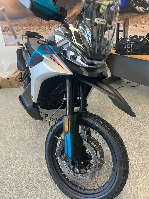 2025 CFMOTO 2025 CF MOTO 800CC MT-X BLUE