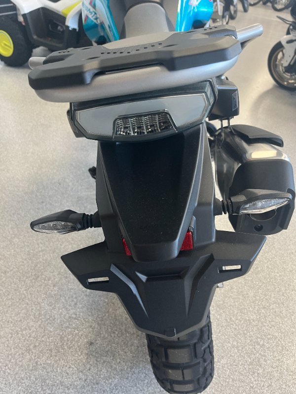 2025 CFMOTO 2025 CF MOTO 800CC MT-X BLUE