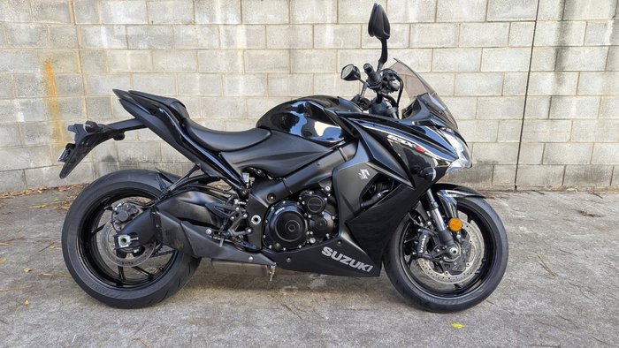 2020 Suzuki GSX-S1000F Black