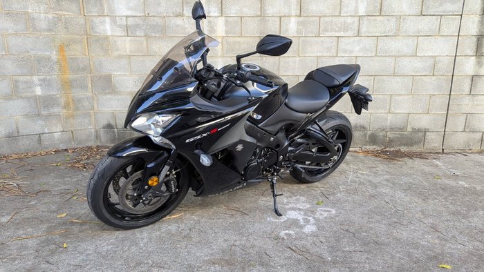 2020 Suzuki GSX-S1000F Black