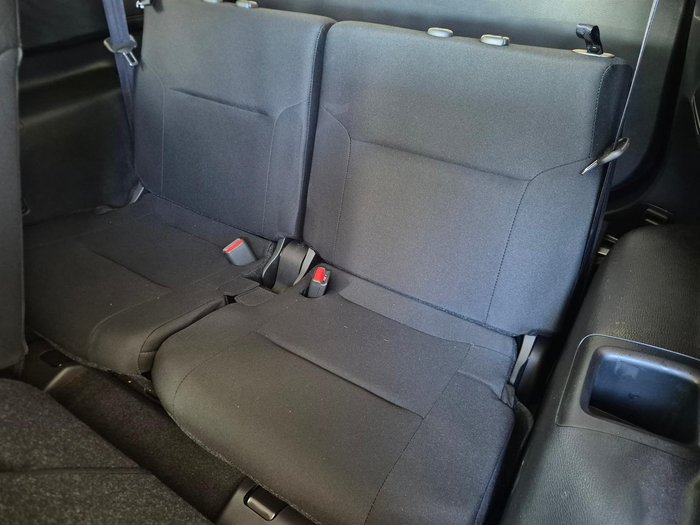 2022 Mitsubishi Outlander LS