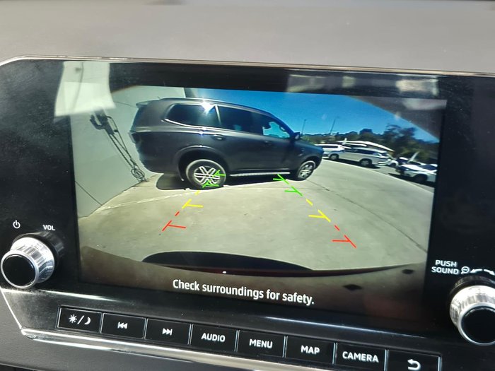 2022 Mitsubishi Outlander LS