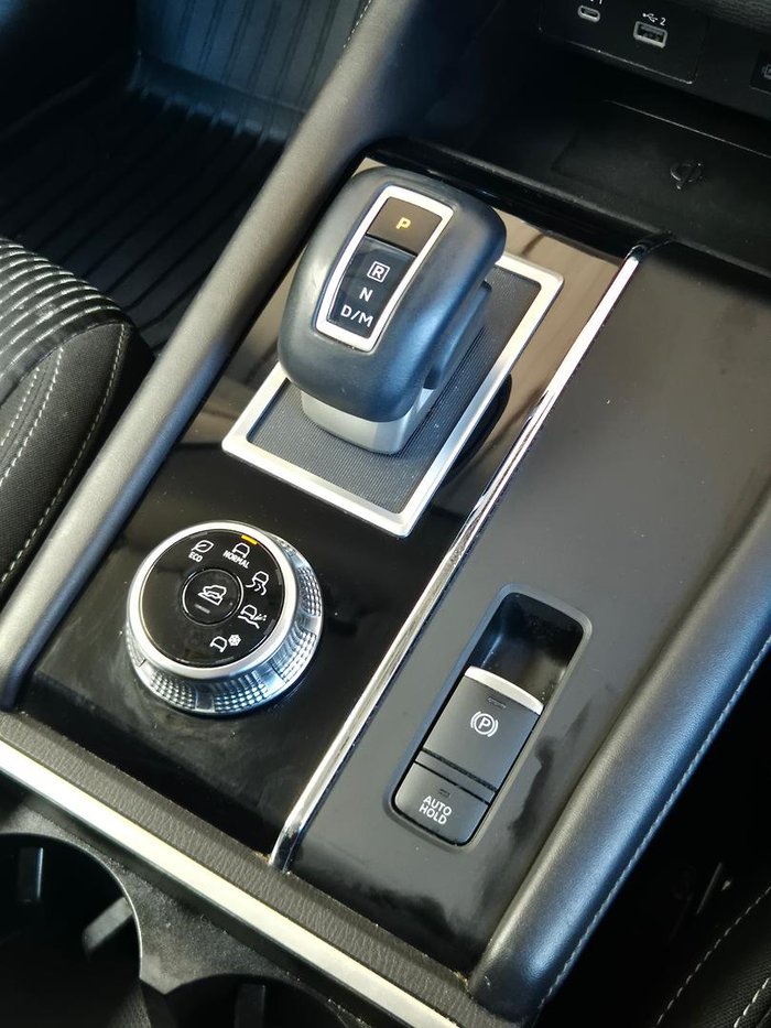 2022 Mitsubishi Outlander LS