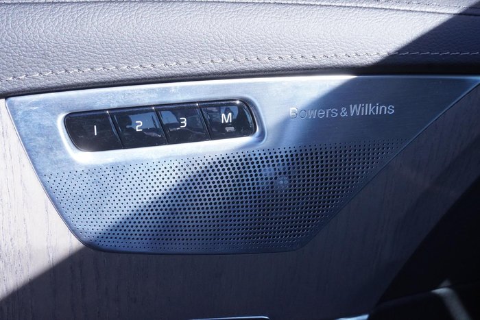 2022 Volvo XC90 B6 Inscription