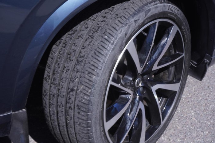 2022 Volvo XC90 B6 Inscription