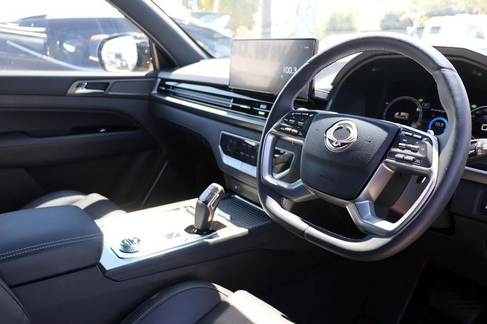 2024 SsangYong Rexton Adventure