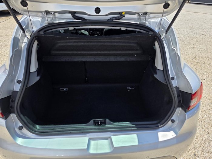 2014 Renault Clio GT Premium IV B98 Silver