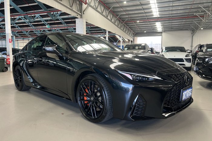 2023 Lexus IS