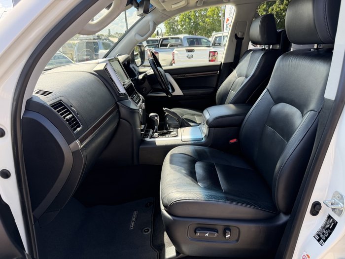 2019 Toyota Landcruiser Sahara