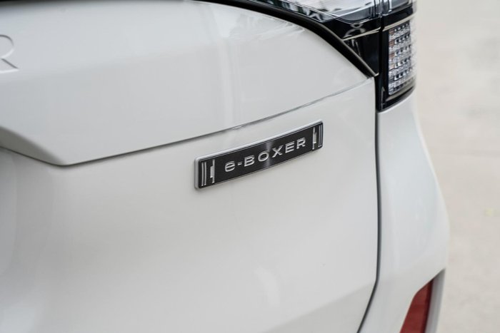 2025 Subaru Forester Hybrid Sport S6 MY26 AWD Crystal White