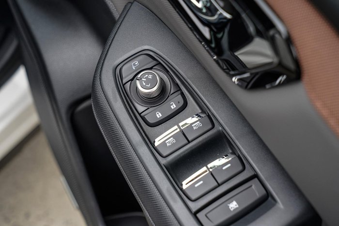 2025 Subaru Forester Hybrid Sport S6 MY26 AWD Crystal White