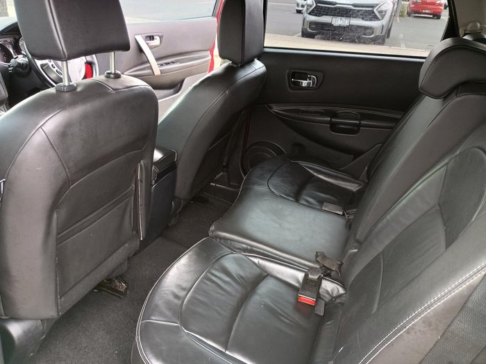 2011 Nissan Dualis +2 Ti J10 Series II MY10 Magnetic Red