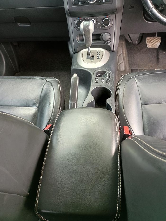 2011 Nissan Dualis +2 Ti J10 Series II MY10 Magnetic Red