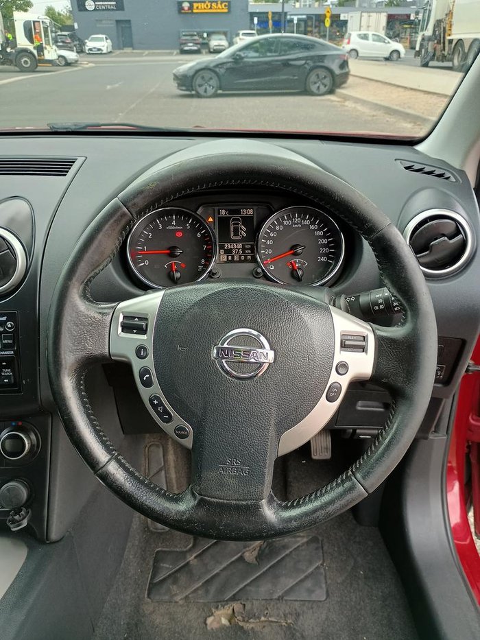 2011 Nissan Dualis +2 Ti J10 Series II MY10 Magnetic Red