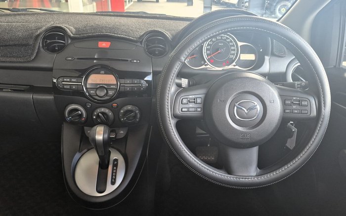 2011 Mazda 2 Neo