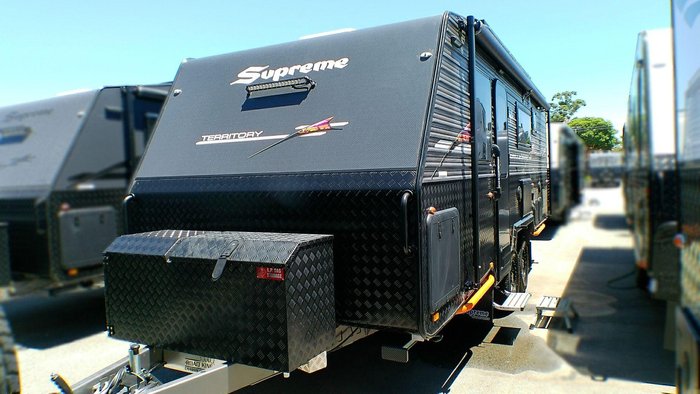 2025 Supreme 2110_C_K1e5b_T Territory 21'10 2 Bunk