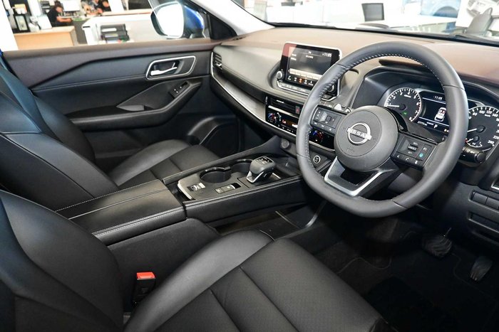 2023 Nissan X-TRAIL ST-L