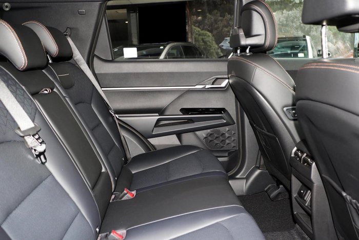 2024 KGM SsangYong Torres Ultimate