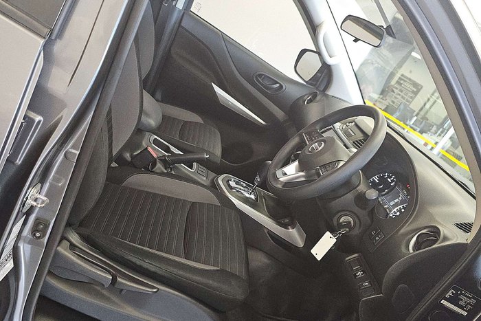 2022 Nissan Navara SL Warrior