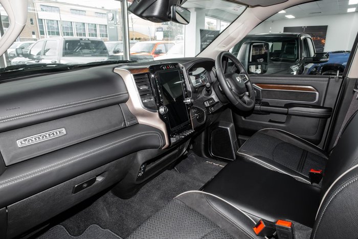 2024 RAM 2500 Laramie Rambox
