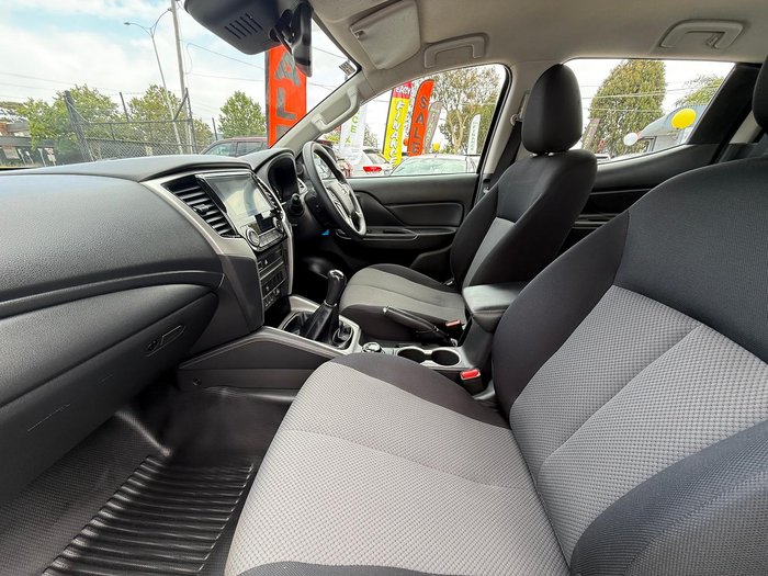 2019 Mitsubishi Triton GLX+ MR MY19 4X4 Dual Range White