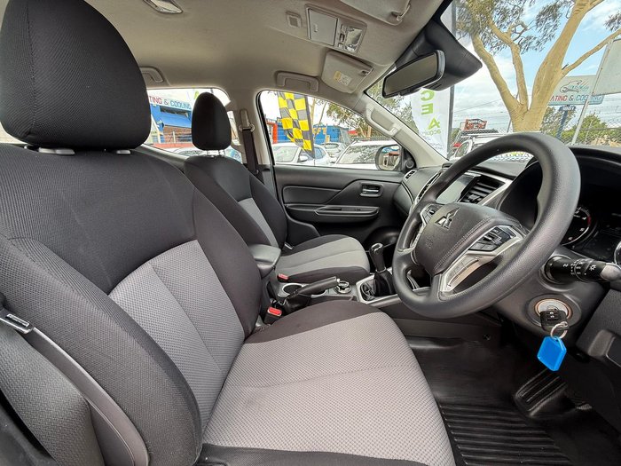 2019 Mitsubishi Triton GLX+ MR MY19 4X4 Dual Range White