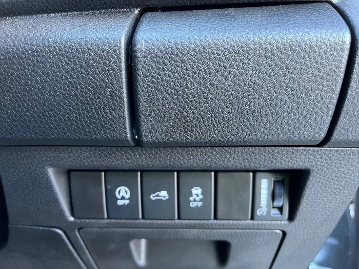 2025 Isuzu D-MAX X-TERRAIN